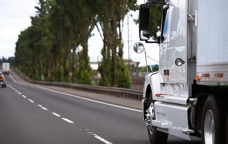 Imagem do Post 05 dicas para economizar em frete e transporte para a sua carga